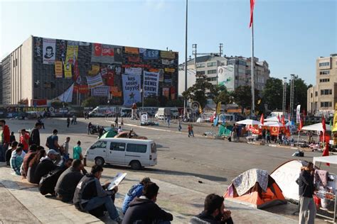 TAKSIM GEZI PARK RESISTANCE, ISTANBUL. Editorial Stock Photo - Image of ...