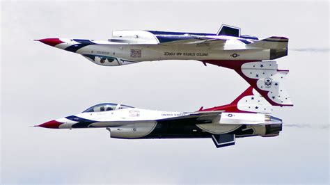 F 16 Thunderbirds Wallpaper