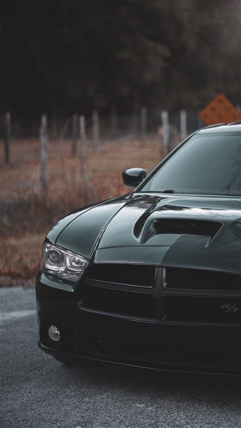 Dodge Challenger SRT 8 vs RT: Difference and Comparison