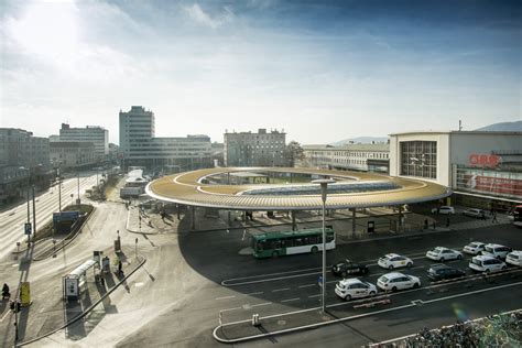 Graz Main Station Local Transport Hub / Zechner & Zechner | ArchDaily