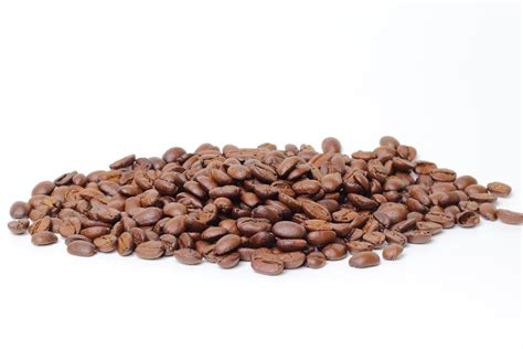 Coffee beans on white background 8617370 Stock Photo at Vecteezy