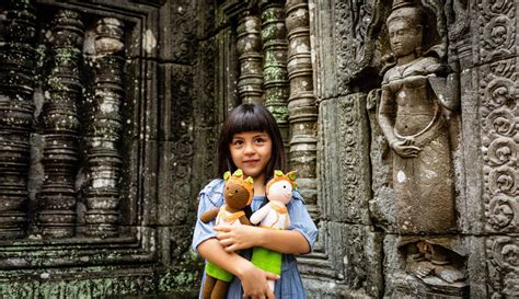 7 Angkor Wat Dress Codes: Taboos of Cambodian Culture