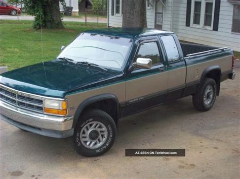 1993 Dodge Dakota - Information and photos - MOMENTcar