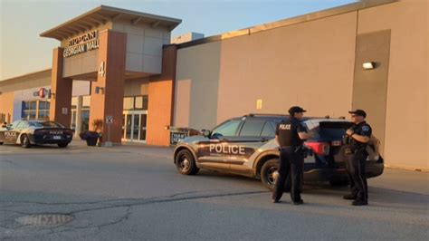 Weapons incident at Georgian Mall in Barrie