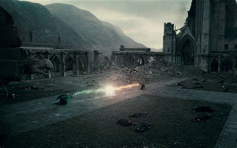 HD wallpaper: Harry Potter and The Deathly Hallows part two movie still screenshot, Harry Potter ...