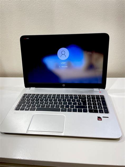 Slim HP Laptop: AMD A10 Processor, 8GB ram,256 GB sSD. Beats Audio, AMD ...