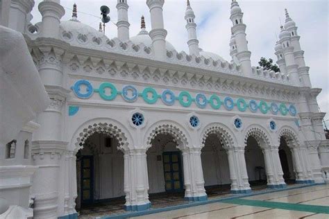 Explore Jamalpur Zamindarbari Jame Mosque, Thakurgaon