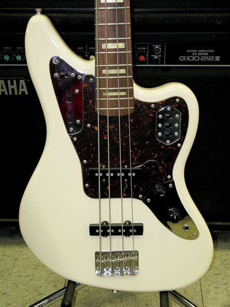 Fender Jaguar Bass Guitar – CPJ