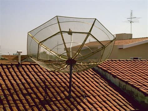 Free Parabolic Antenna Stock Photo - FreeImages.com