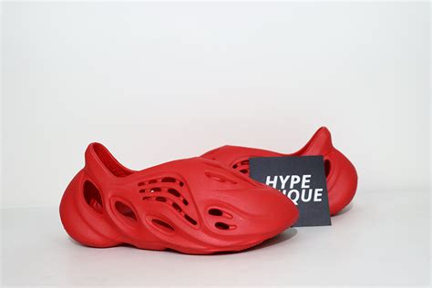 YEEZY FOAM RUNNER 'VERMILION' REPLICA - HypeUnique