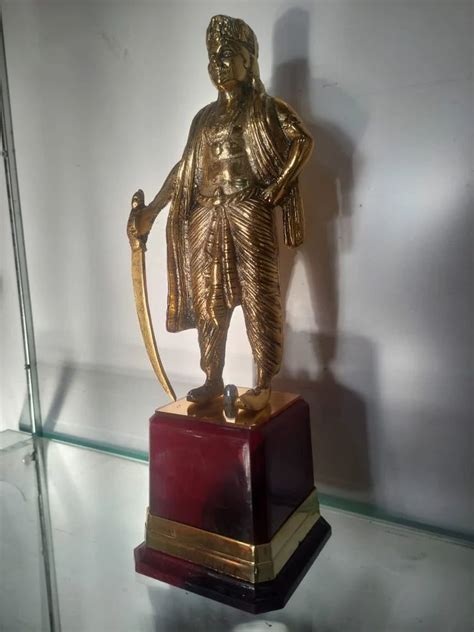 16 Inch Maroon and Golden Brass Raja Bhoj Statue, For Interior Decor at Rs 850/piece in Bhopal