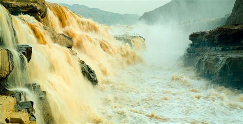 Hukou Waterfall