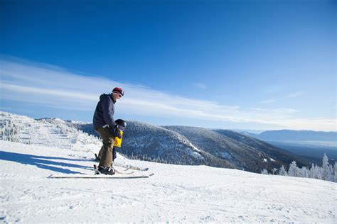 Make the most of this 2023 ski season in Australia