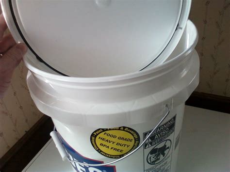 5-Gallon Bucket Food Capacity. - PREPAREDNESS ADVICE