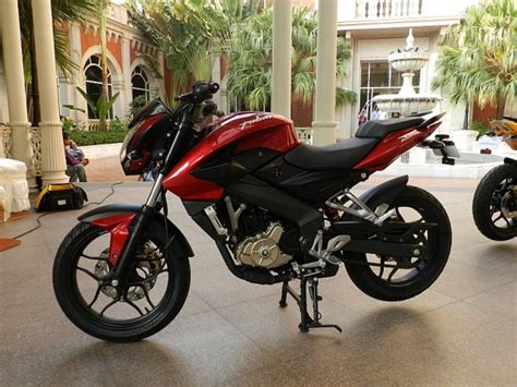 Bajaj Pulsar 200NS Launched | Bajaj Pulsar 200NS Price, Specs, Launch Date ~ NJ News World