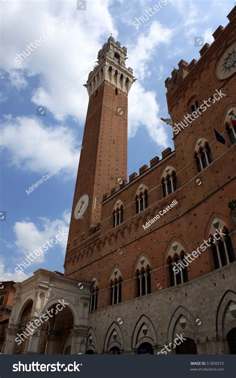 Medieval Architecture Siena Italy Stock Photo 51858373 - Shutterstock