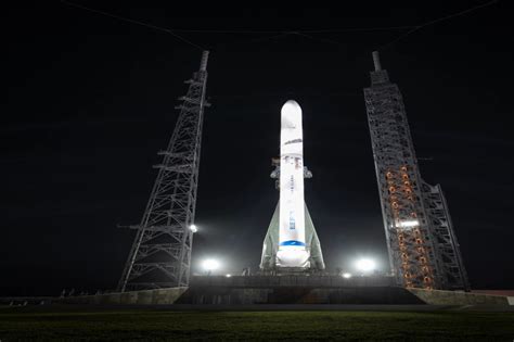 Jeff Bezos' New Glenn Rocket Debuts on Launch Pad - US Times Now