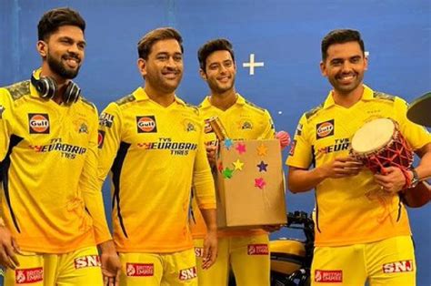 IPL 2023: Chennai Super kings reveal new jersey.....