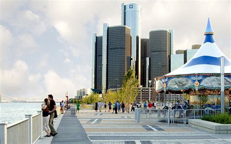 Detroit RiverWalk | SmithGroup