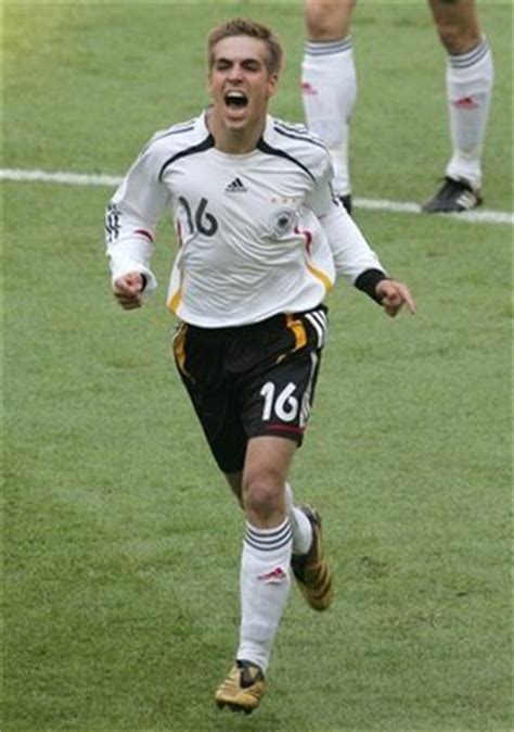 Team Captain: Philip Lahm - German National Soccer Team Photo (13637709 ...