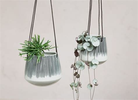 40+ Stunning Small Ceramic Hanging Planter Decor Ideas | Hanging planters, Hanging pots, Indoor ...