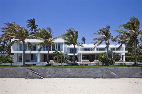 World of Architecture: Stunning Modern Beach House by MM++ Architects