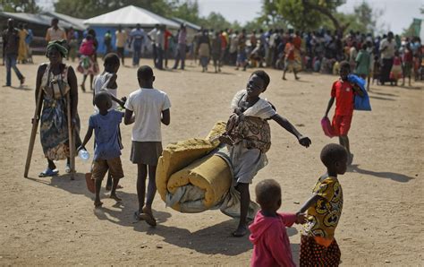 1 million South Sudan refugees now in Uganda, UN says | AP News