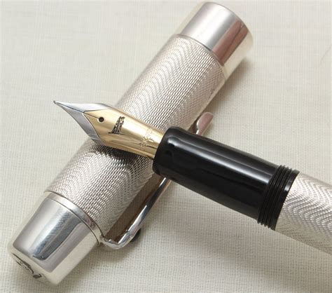 8932 Bespoke British Pens "Shakespeare Fountain Pen" in Sterling Silver ...