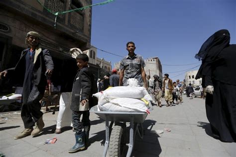 Looming fiscal crisis could worsen food crisis in Yemen, Oxfam says ...