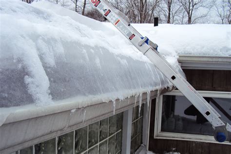 Winter Ice Damming - What To Know I McKinnis Roofing in Omaha