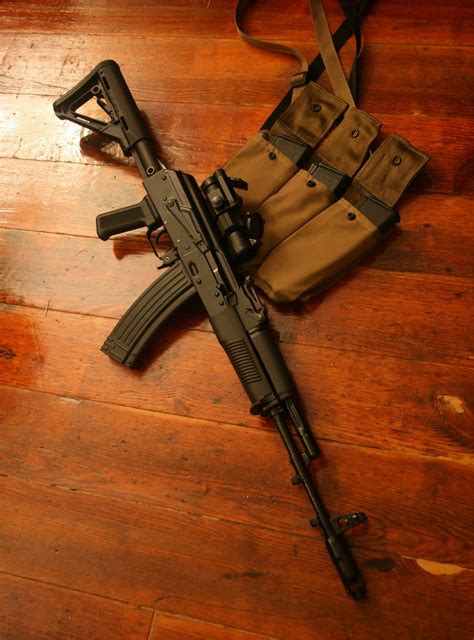 The Armory // gunsngear: AK-74 With surplus metal mag....