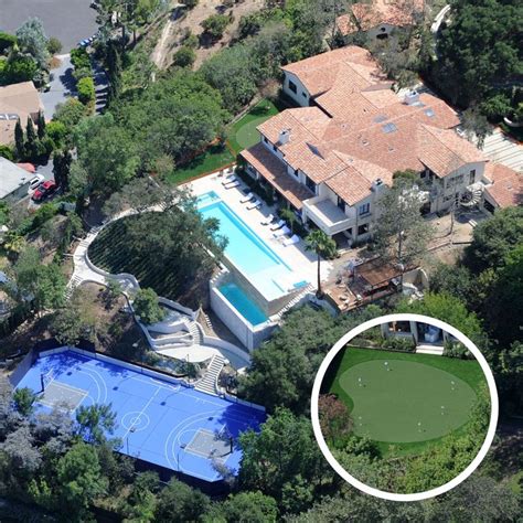 Justin Timberlake Has A Blue Basketball Court At His Hollywood Home 🏀 ...