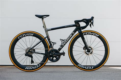 Gallery: Remco Evenepoel's Specialized Tarmac SL8 for the Vuelta a España - Cycling West ...