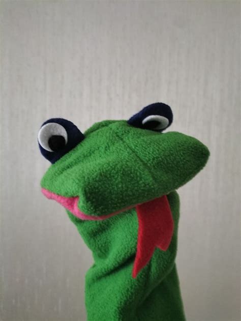 Flip the Frog Puppet Replica by Baby Einstein Red Box Productions