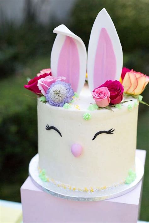 Best 25+ Easter bunny cake ideas on Pinterest | Bunny cakes, Easter cake and Cute easter bunny