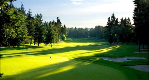 Crown Isle Resort - Golf | Experience Comox Valley