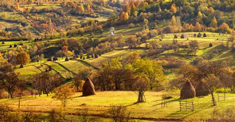 Top 10 peisaje de toamnă surprinse în România - Blogul Travelminit.ro