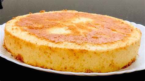 Easy Vanilla Sponge Cake Without Oven Recipe | How To Make Basic Sponge Cake | Plain Sponge Cake ...