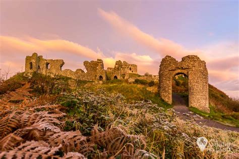 Rock of Dunamase - feature - frosty sunrise • All Around Ireland