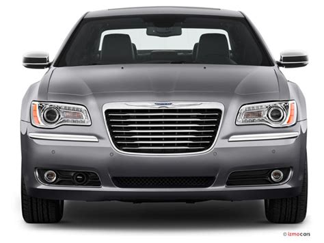 2012 Chrysler 300: 42 Exterior Photos | U.S. News