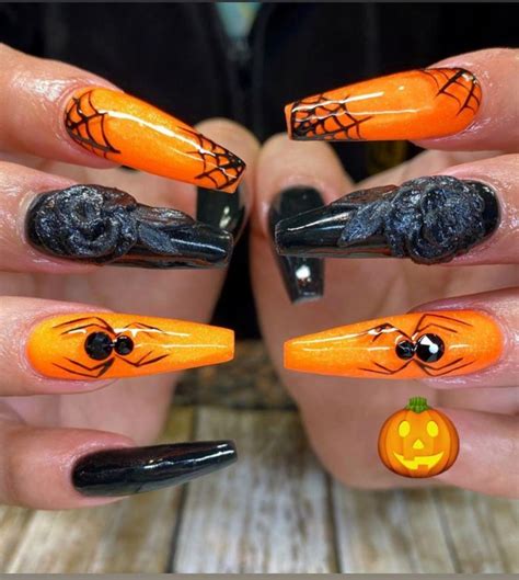 10 Spider Nail Art Designs for Halloween You Must Love | Style VP