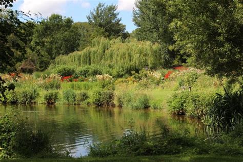 Nether Wallop, Hampshire - Beautiful England Photos