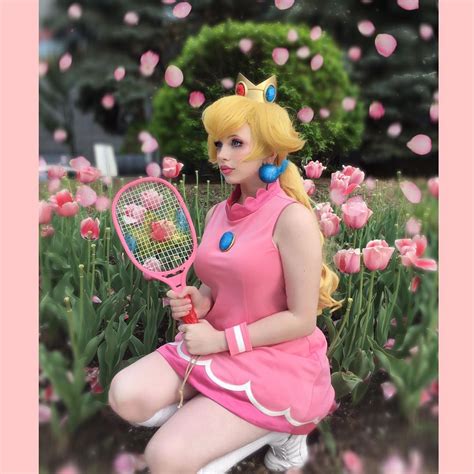 Princess Peach Olympics Cosplay