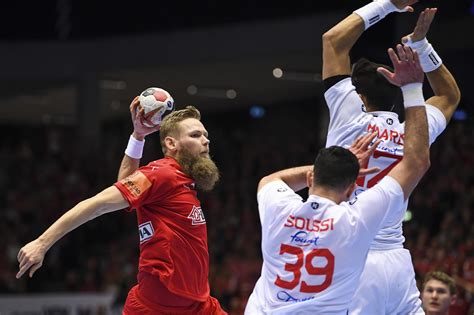 Hosts get second victories of IHF Men's Handball World Championship