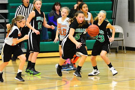 Photo Gallery: Middle school girls basketball tourney – Star Journal