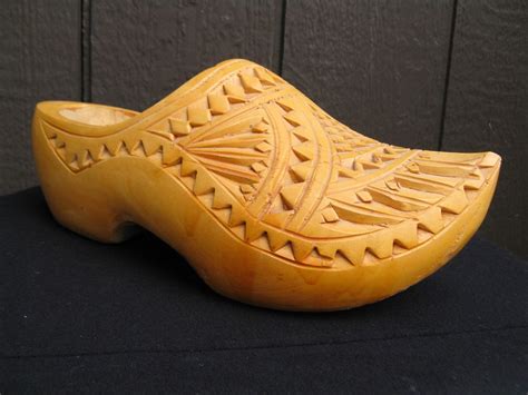 Klompen Vintage Intricately Carved Dutch Wooden Clog Shoes 7