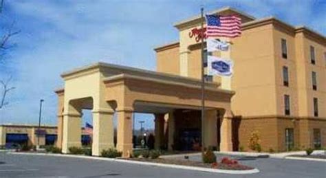 Hampton Inn Lenoir City Lenoir City This hotel in Lenoir City, Tennessee is minutes from ...