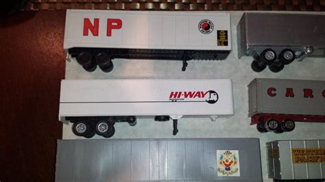 HO scale semi trailers. 1/87 trucks. | #1818358038