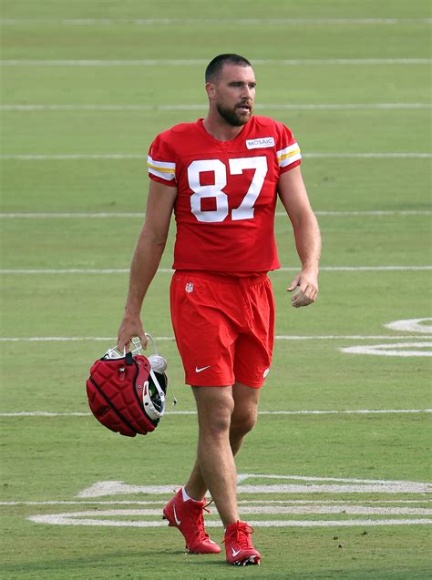 Travis Kelce jersey sales spike after Taylor Swift attends Chiefs game