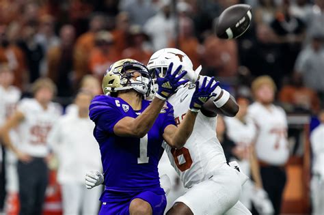 Washington vs. Michigan: Huskies' receivers give Michael Penix options